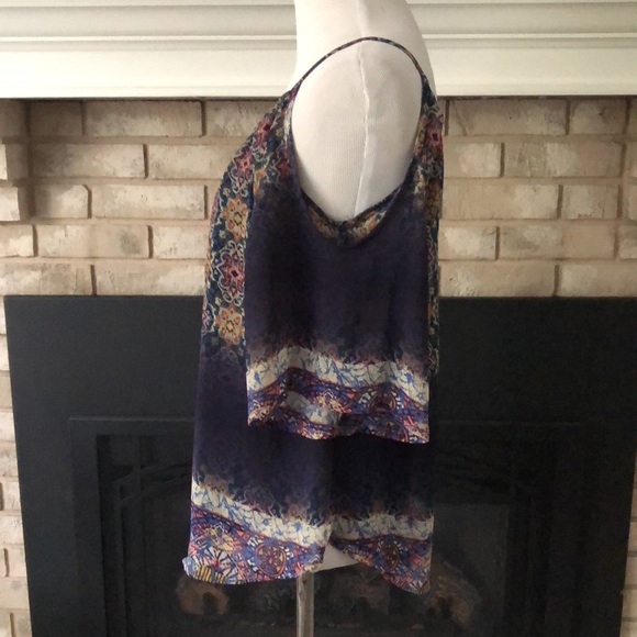 DayTrip Blue Cold Shoulder Chiffon Overlay Tank size XS - Picture 3 of 9